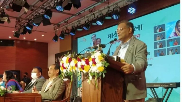 “প্রধানমন্ত্রী শেখ হাসিনা পার্বত্য শান্তি চুক্তির মাধ্যমে এ অঞ্চলকে শান্তি ও উন্নয়নের পথে এগিয়ে নিয়েছেন”-ড. হাছান মাহমুদ