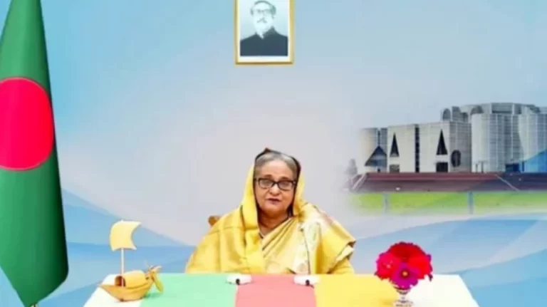 “প্রতিমাসে এক কোটি মানুষকে ভ্যাকসিনের আওতায় আনা হবে”-প্রধানমন্ত্রী