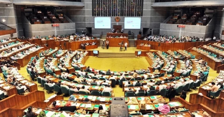 গণমাধ্যমকর্মী চাকরি শর্তাবলি বিল-২০২২’ সংসদে উত্থাপন