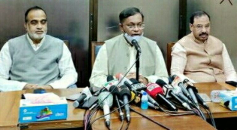 “সংবিধান মেনে বর্তমান সরকার নির্বাচনকালীন সরকার হিসেবে দায়িত্ব পালন করবে”-ড. হাছান মাহমুদ