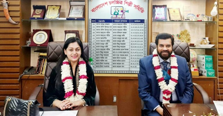 শপথ নিয়ে চেয়ারে বসলেন ইলিয়াস কাঞ্চন ও নিপুণ!