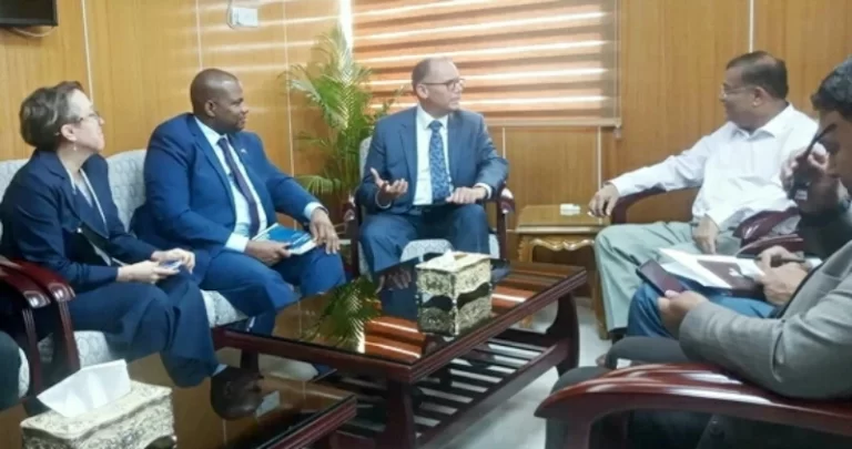 “নিউমার্কেটে সাংবাদিকদের ওপর হামলাকারীদের বিচারের আওতায় আনা হবে”-তথ্যমন্ত্রী