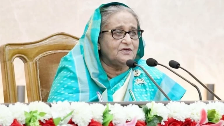 “অগ্নিসন্ত্রাসের বিরুদ্ধে পুলিশ কর্মকর্তাদের সতর্ক থাকতে হবে”-প্রধানমন্ত্রী