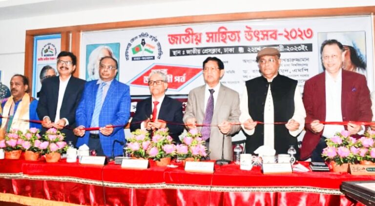 “ভাষা ও সংস্কৃতির বিকৃতিকারীদের বিরুদ্ধে ঐক্যবদ্ধ থাকুন”-তথ্যমন্ত্রী