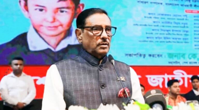 “মেধাবী মানুষ রাজনীতিতে না এলে মেধাহীনরা এমপি-মন্ত্রী হবে”-ওবায়দুল কাদের