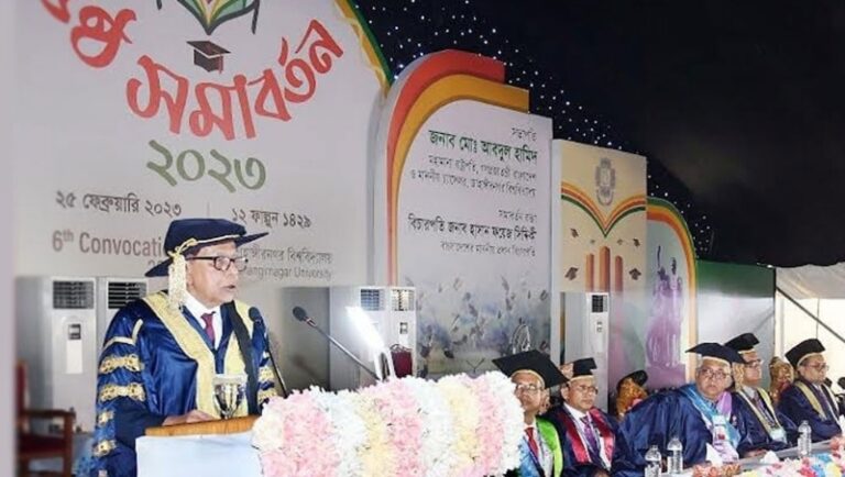 “পড়াশোনা ঠিক রেখে তারপর রাজনীতি”-রাষ্ট্রপতি