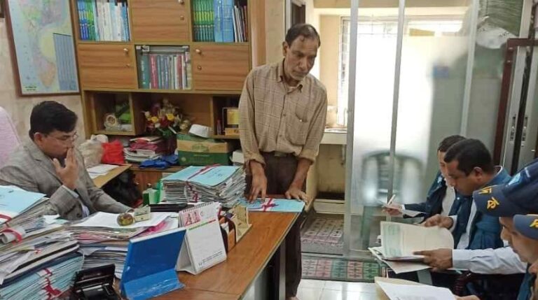 চসিকে অভিযান, মশার ওষুধ কেনায় অনিয়ম পেলো দুদক
