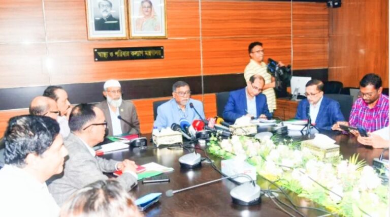 সরকারি হাসপাতালেই প্র্যাকটিস করতে পারবেন চিকিৎসকরা, ফি ৫০০ টাকা