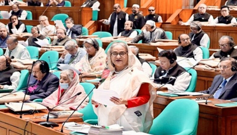 “ধারাবাহিকভাবে ২০০৮ সালের পর থেকে দেশে গণতন্ত্র অব্যাহত রয়েছে”-প্রধানমন্ত্রী