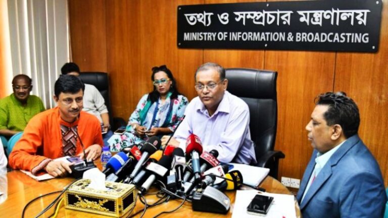 “খালেদা জিয়াকে অসুস্থ বানিয়ে রাখা বিএনপির আসল উদ্দেশ্য”-ড. হাছান মাহমুদ