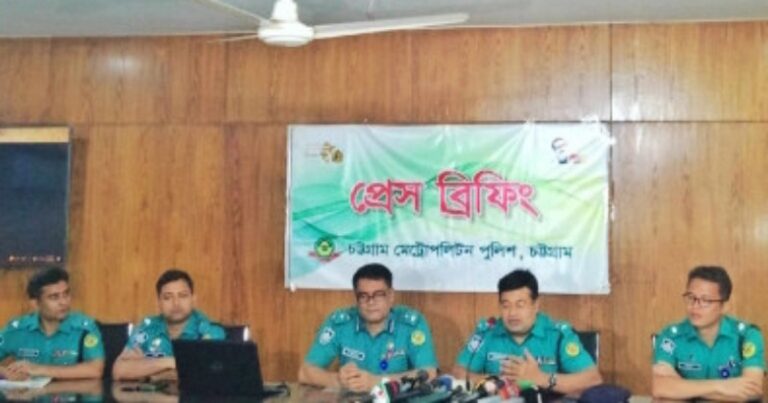 “ওসির পদ বাণিজ্যের সংবাদ সম্পূর্ণ মিথ্যা ও ভিত্তিহীন”-সিএমপি