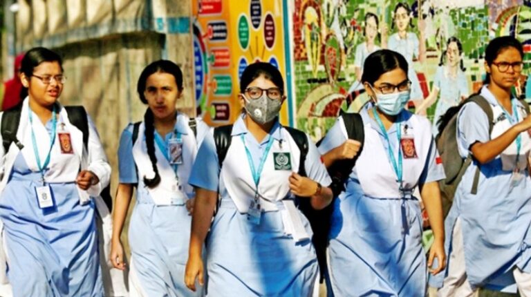 তীব্র দাবদাহের কারণে আজ বন্ধ থাকবে মাধ্যমিক বিদ্যালয়