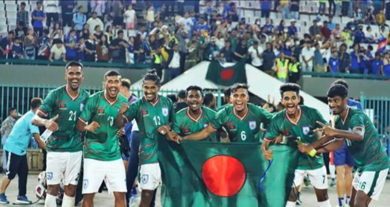 কম্বোডিয়াকে ১-০ গোলে হারিয়ে বাংলাদেশের জয় উৎসব
