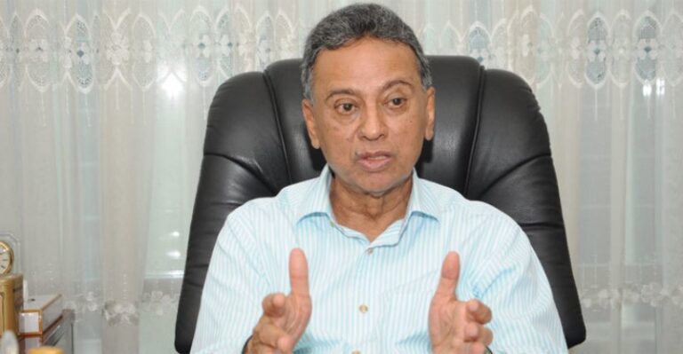 ফোনালাপ ফাঁসের মামলায় বিএনপি নেতা আমীর খসরু মাহমুদের বিচার শুরু