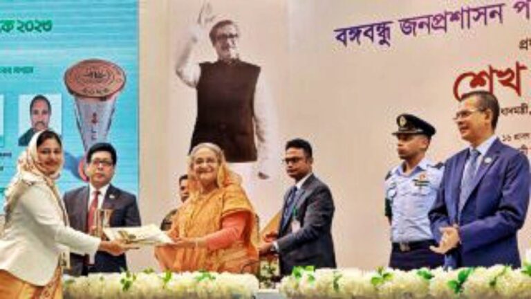 “একটু আন্দোলন-সংগ্রাম দেখে ভয় পাবেন না, ভয় পাওয়ার কিছু নেই”-প্রধানমন্ত্রী