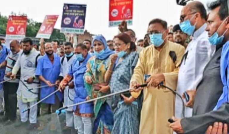 “এডিস মশা মানুষকে কামড়ায় আর বিএনপি জীবন্ত মানুষকে পুড়িয়ে হত্যা করে”-তথ্যমন্ত্রী