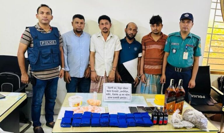 পাঁচলাইশে ২৫ হাজার ইয়াবাসহ বিপুল মাদক উদ্ধার, ৪ মাদক কারবারি গ্রেপ্তার