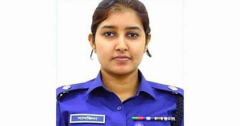 “আমার স্বামীই হারুন স্যারকে আগে মারধর করেন”-এডিসি সানজিদা