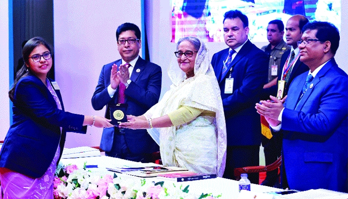 “বাংলাদেশ যেন কিছুতেই পিছিয়ে না যায়”-প্রধানমন্ত্রী