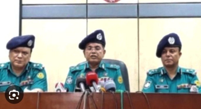 “হরতালের নামে নৈরাজ্য করলে কঠোর ব্যবস্থা”-ডিএমপি কমিশনার