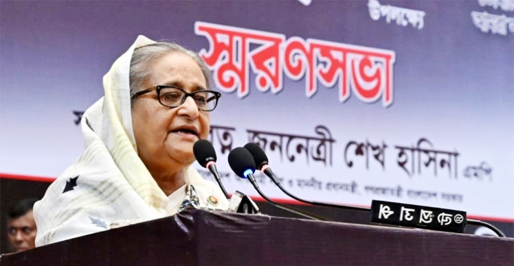“যে হাতে আগুন দেয় ওই হাত পুড়িয়ে দিতে হবে”- প্রধানমন্ত্রী