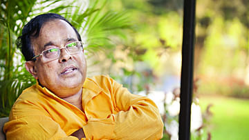 না ফেরার দেশে চলে গেলেন প্রখ্যাত সংগীতশিল্পী অনুপ ঘোষাল