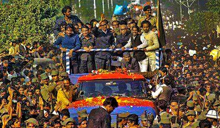 বঙ্গবন্ধুর স্বদেশ প্রত্যাবর্তন দিবস আজ