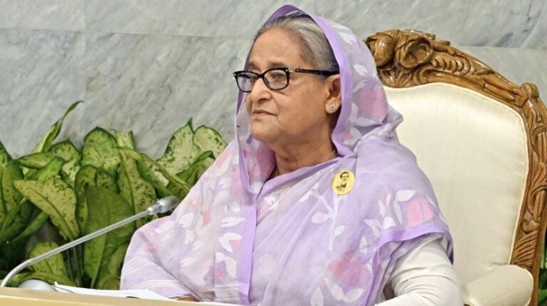 “ইফতার পার্টি না করে অসহায় মানুষের পাশে দাঁড়ান”-প্রধানমন্ত্রী