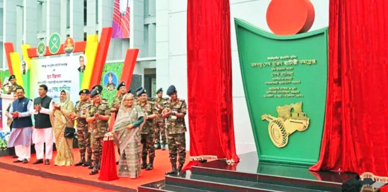 চট্টগ্রামের হালিশহরে ‘শেখ মুজিব ব্যাটারি কমপ্লেক্স’ উদ্বোধন করলেন প্রধানমন্ত্রী শেখ হাসিনা