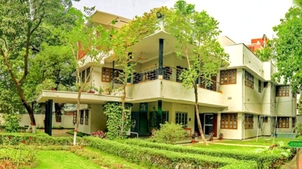 জনগণকে ধানমন্ডি ৩২ নম্বরের বাড়ি দান করলেন প্রধানমন্ত্রী শেখ হাসিনা