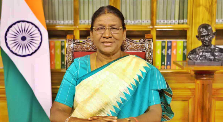 ভারতের সংসদ ভেঙে দিলেন ভারতের রাষ্ট্রপতি দ্রৌপদী মুর্মু