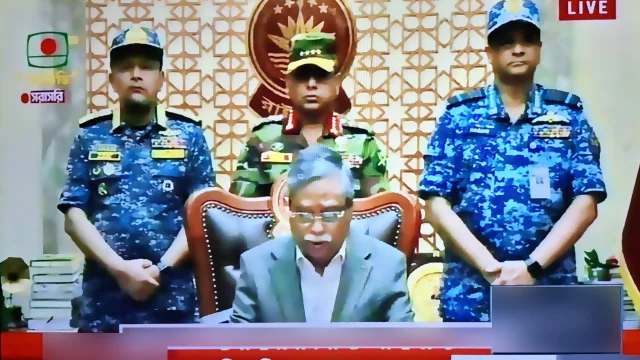 “আসুন দেশকে বাঁচাতে একযোগে কাজ করি”-রাষ্ট্রপতি