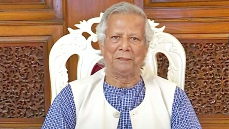 শিক্ষার্থীদের ক্লাসে ফেরার আহ্বান প্রধান উপদেষ্টার
