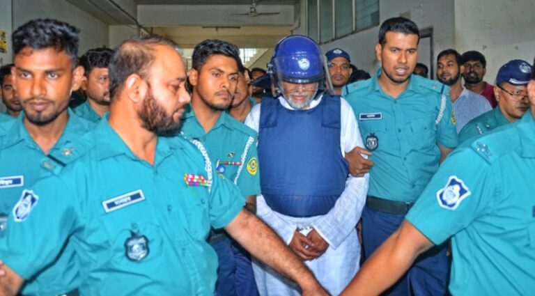 সাবেক এমপি এম এ লতিফ গ্রেফতার, বিস্ফোরক মামলায় তিনদিনের রিমান্ড