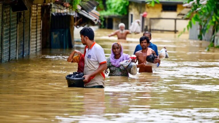 বন্যার্তদের জন্য ৩৩ হাজার পাউন্ড সহায়তা দিচ্ছে যুক্তরাজ্য
