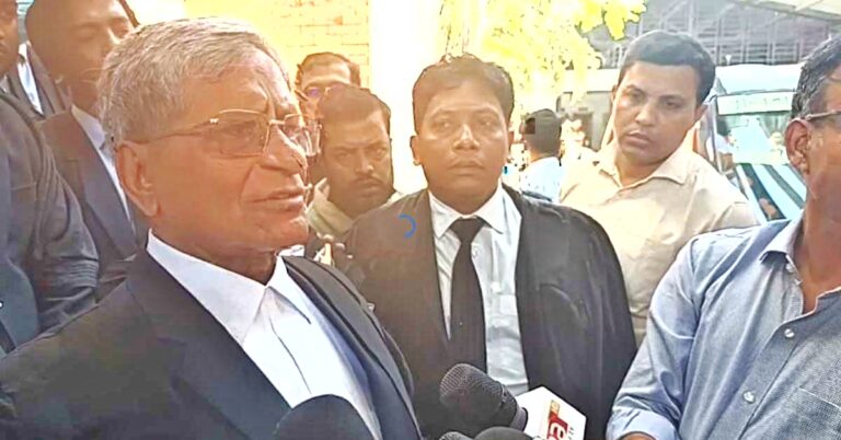 চিন্ময় ব্রহ্মচারীকে ঘিরে সংঘর্ষ-ভাঙচুর মামলায় ৬৩ আইনজীবীর জামিন মঞ্জুর