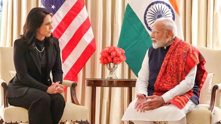 ভারতে পৌঁছালেন মার্কিন গোয়েন্দাপ্রধান তুলসি গ্যাবার্ড, আলোচনা হবে বাংলাদেশ নিয়েও