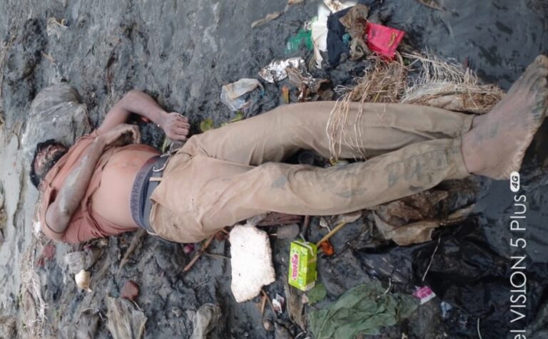 কর্ণফুলী নদী থেকে অজ্ঞাতনামা-ক্ষতবিক্ষত লাশ উদ্ধার