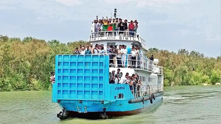 কক্সবাজার-মহেশখালী নৌপথে সি–ট্রাক চালু