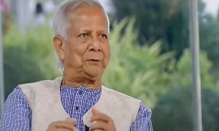 “অর্থনীতি পুনরুদ্ধার করে ঘুরে দাঁড়িয়েছে বাংলাদেশ”-প্রধান উপদেষ্টা