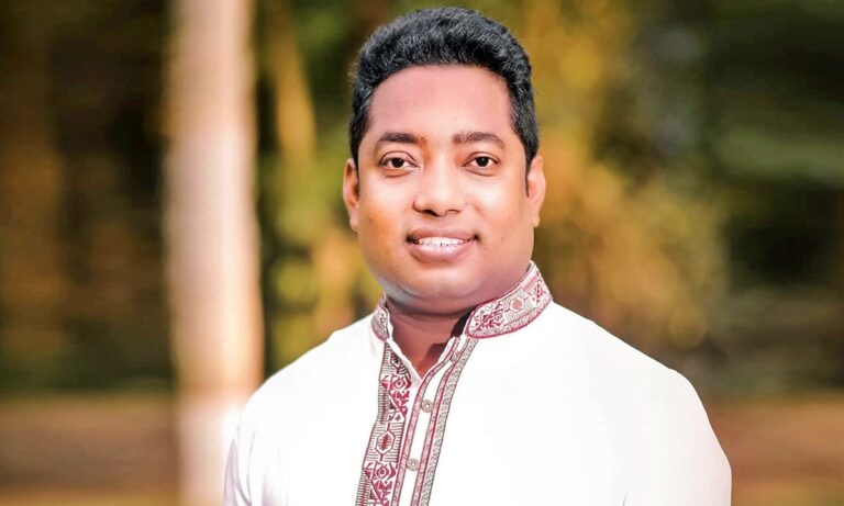 ভারত থেকে ফিরেই গ্রেপ্তার হলেন কুমিল্লা দক্ষিণ জেলা ছাত্রলীগের সভাপতি মিনহাদুল হাসান রাফি