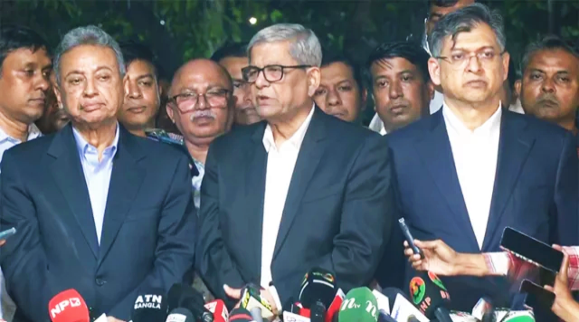 “অন্তর্বর্তী সরকারকে তত্ত্বাবধায়ক সরকারের ভূমিকায় যেতে হবে”-মির্জা ফখরুল