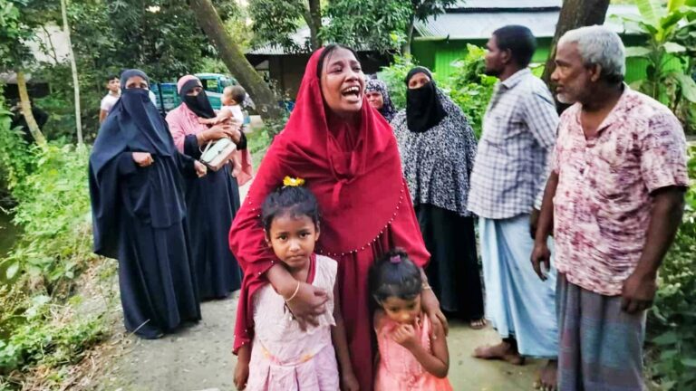 চট্টগ্রামের মিরসরাইয়ে ছোট ভাইকে গলাটিপে মেরে ফেললো বড় ভাই