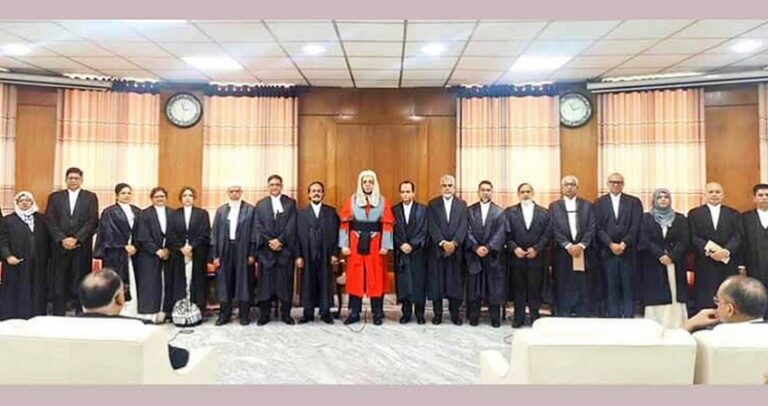 হাইকোর্টের ২২ জন অতিরিক্ত বিচারপতিকে স্থায়ী বিচারপতি হিসেবে নিয়োগ 
