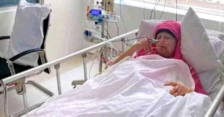 “খালেদা জিয়ার অবস্থা অত্যন্ত সংকটাপন্ন”-আহমেদ আযম খান
