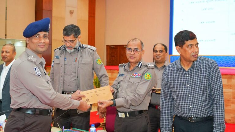 ডিএমপির শ্রেষ্ঠ থানা নির্বাচিত হয়েছে ‘উত্তরা পশ্চিম থানা’