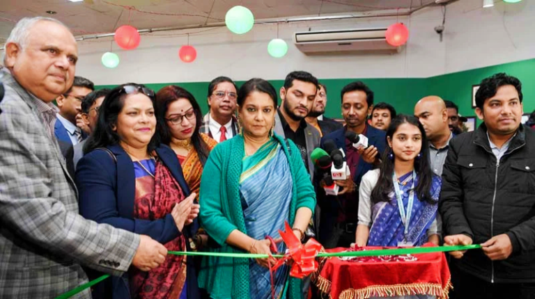 ঢাকা আন্তর্জাতিক চলচ্চিত্র উৎসবের পর্দা উঠল