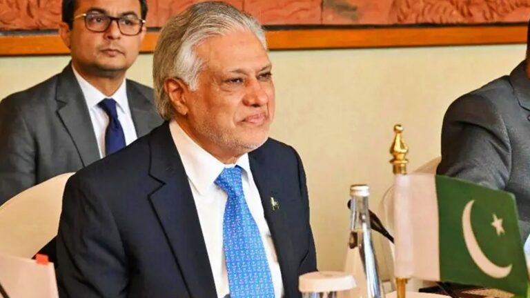 “সুইজারল্যান্ডে যুক্তরাষ্ট্র-ইরান চুক্তি স্বাক্ষর অনুষ্ঠান বাতিল”-ইসহাক দার