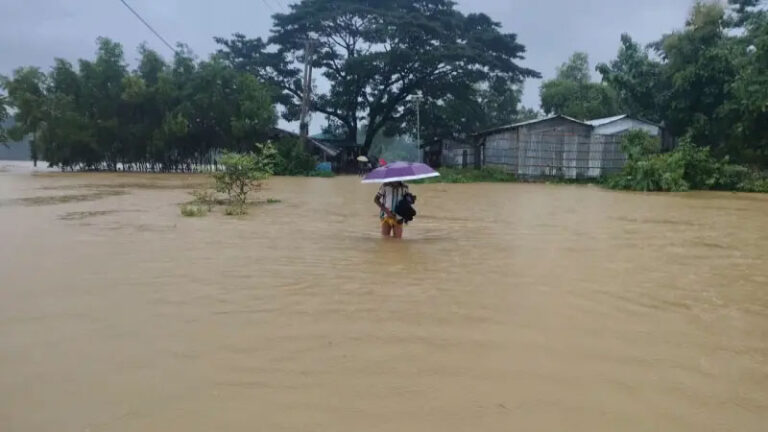 বন্যা-পাহাড়ধসে কক্সবাজারে ২৬ প্রাণহানি, দুর্বিষহ লাখো মানুষের জীবন