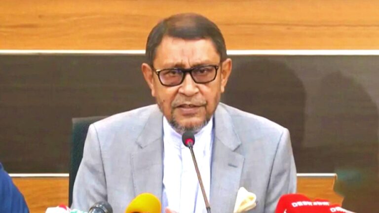 “আরও ১ লাখ শিশুকে শিগগিরই হামের টিকা দেওয়া হবে’-স্বাস্থ্যমন্ত্রী